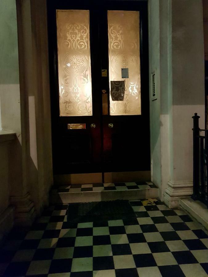 Stylish 1 Bed In Earls Court Apartment Londra Exterior foto